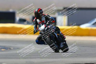 media/Mar-28-2022-Superbike Trackdays (Mon) [[b8603d0f67]]/Novice Group (1130am-12pm)/Turn 2/